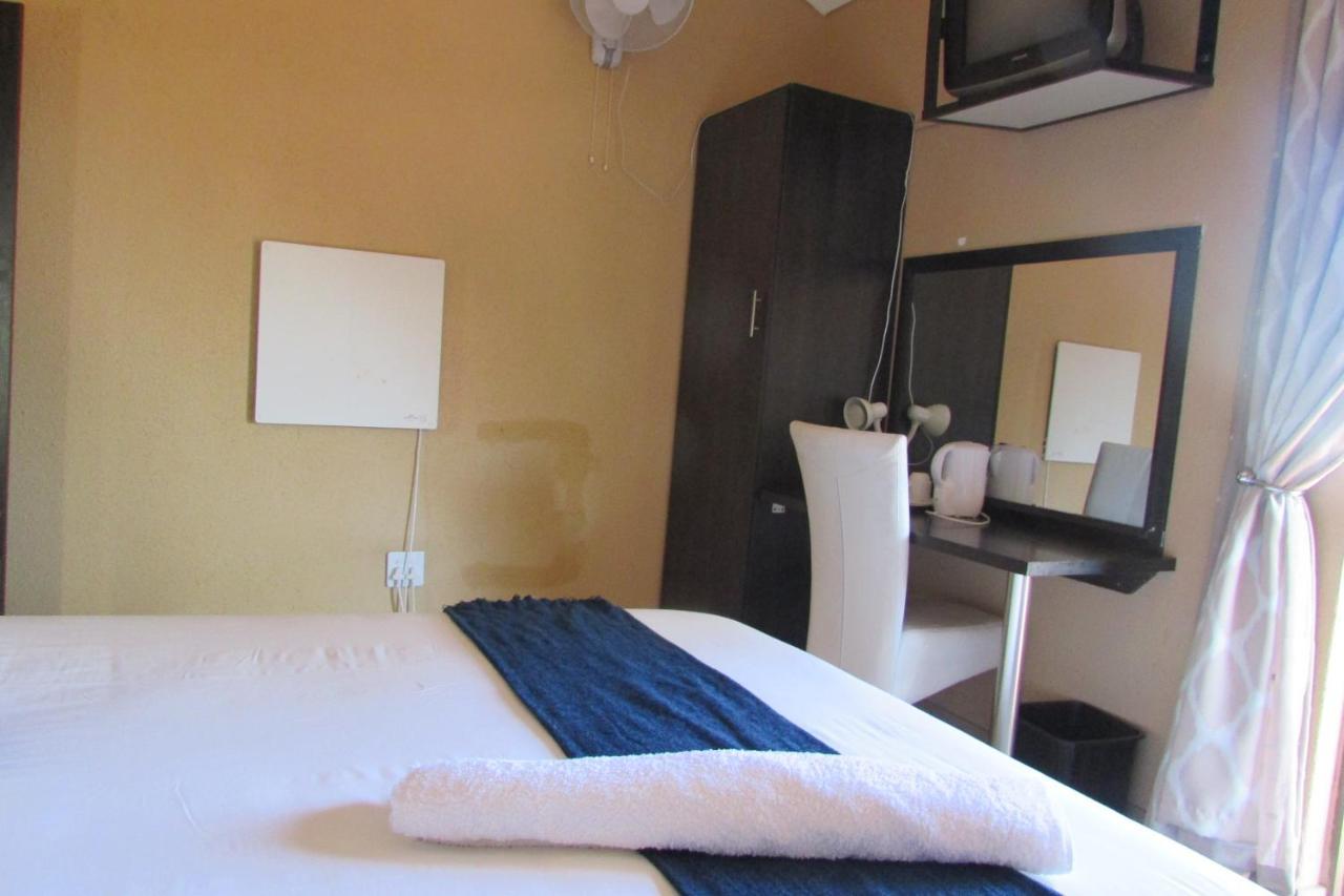 Oasis Of Life Guest House 威特班克 外观 照片
